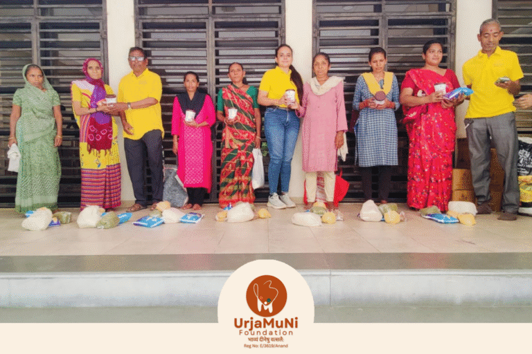 एच.आई.वी. पीड़ित बहनों के लिए ऊर्जामुनि फाउंडेशन  की स्नेह-भेंट